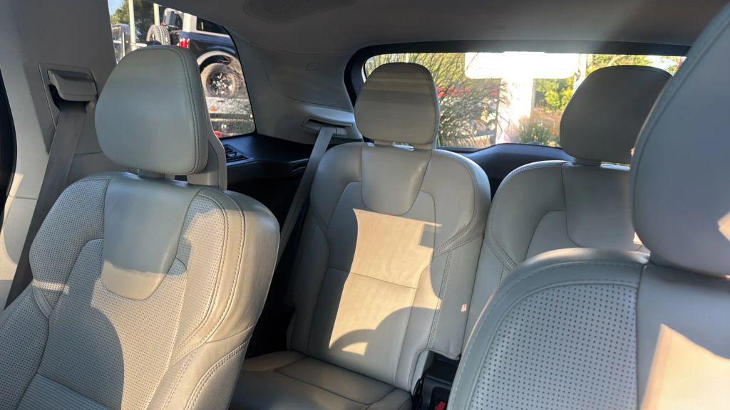 used 2021 Volvo XC90 car, priced at $25,995