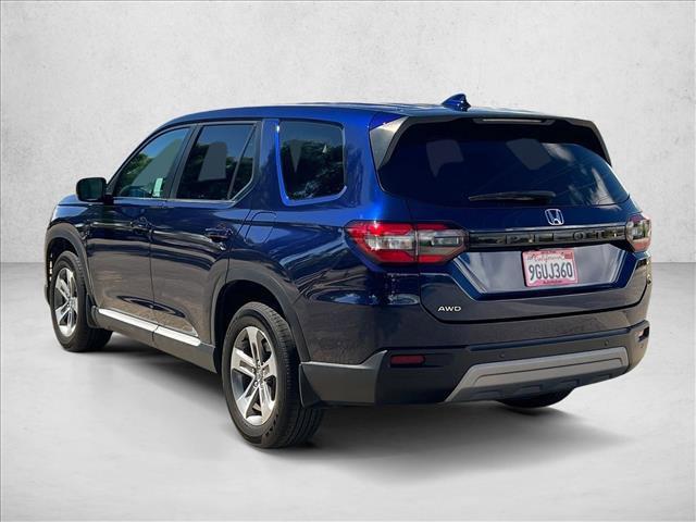 used 2023 Honda Pilot car, priced at $37,852