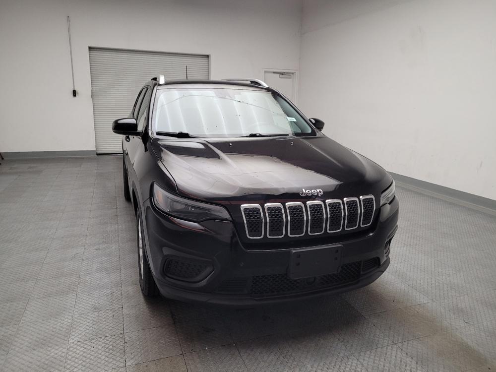 used 2021 Jeep Cherokee car, priced at $14,195
