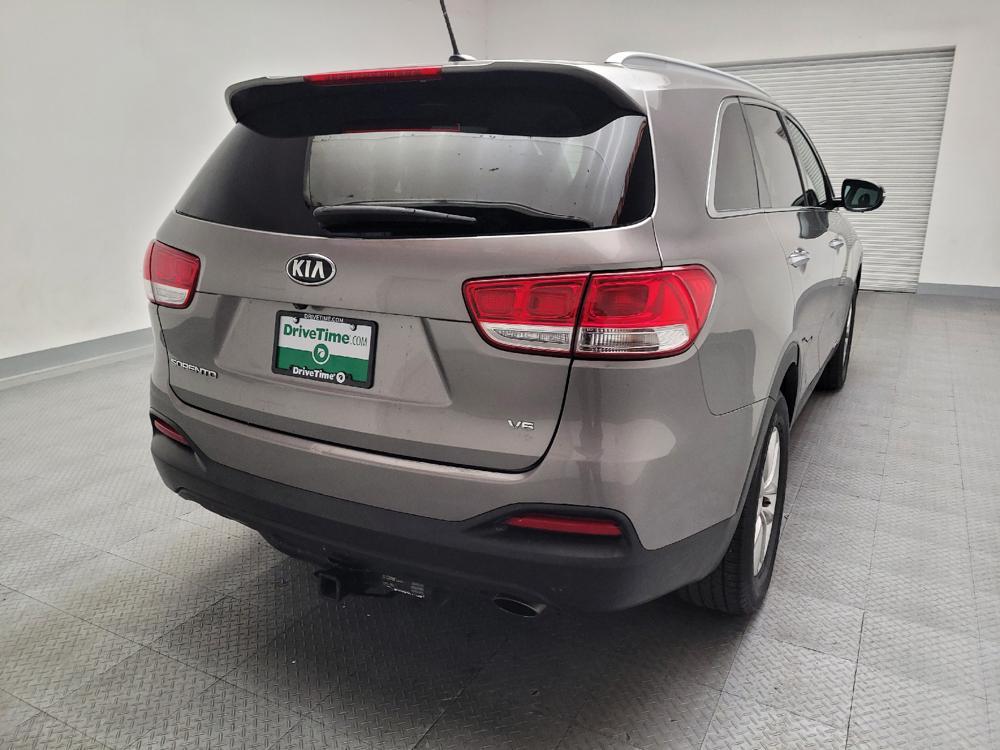 used 2018 Kia Sorento car, priced at $14,195