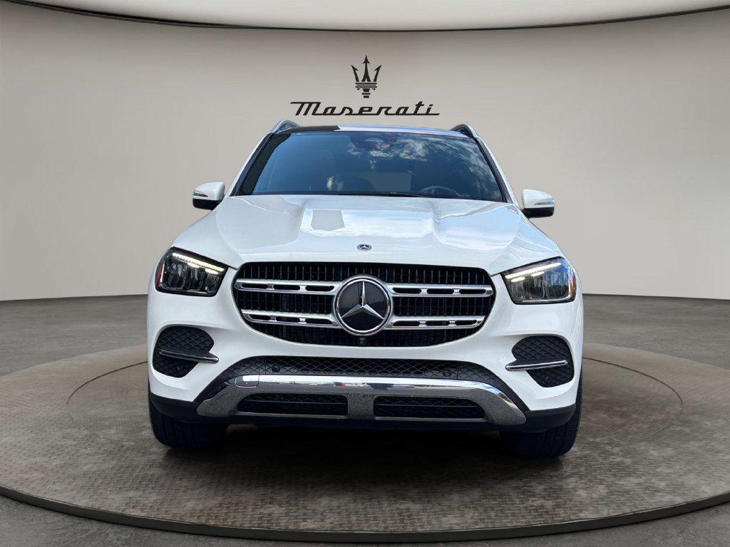 Mercedes-Benz GLE view 8