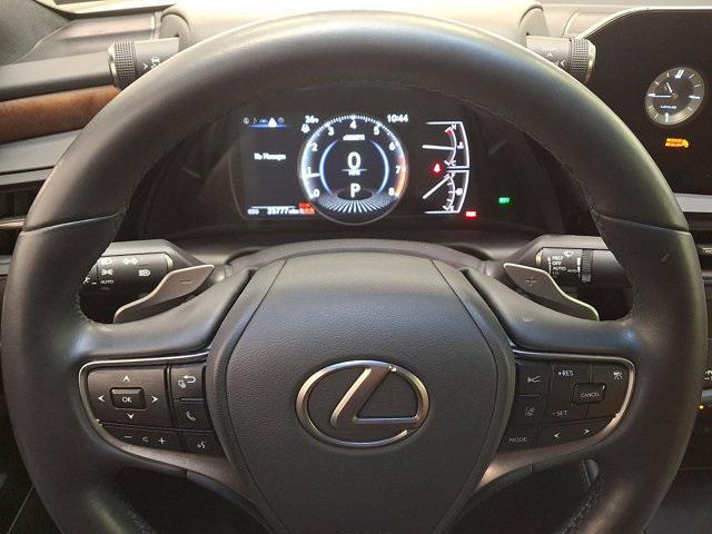 used 2022 Lexus ES 350 car, priced at $33,100