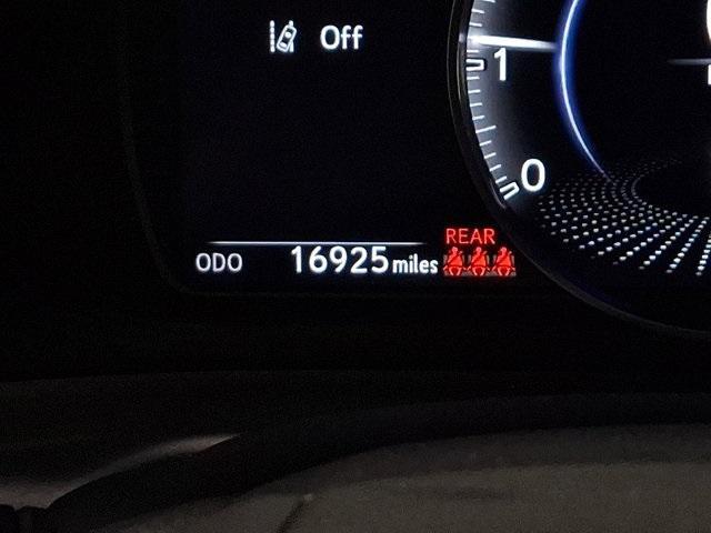 used 2020 Lexus ES 350 car, priced at $31,600