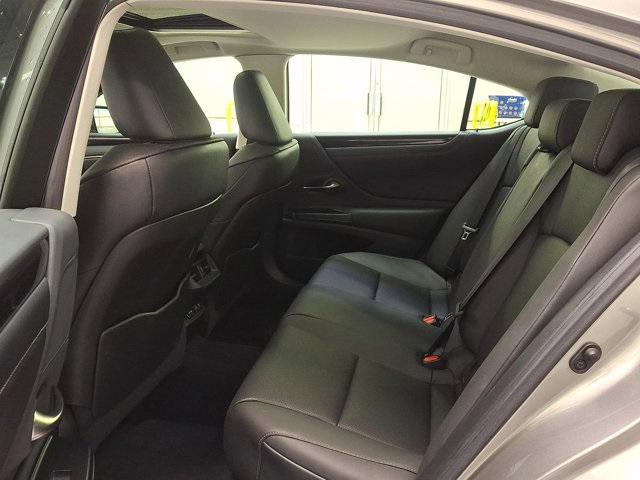 used 2020 Lexus ES 350 car, priced at $28,500