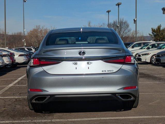 new 2025 Lexus ES 350 car, priced at $50,639
