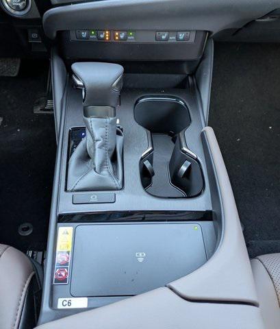 new 2025 Lexus ES 350 car, priced at $50,639