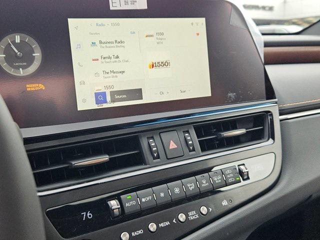 new 2025 Lexus ES 350 car, priced at $48,175
