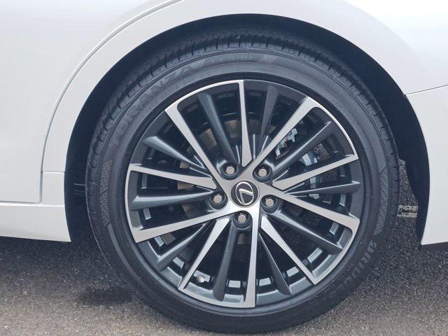 new 2025 Lexus ES 350 car, priced at $48,175