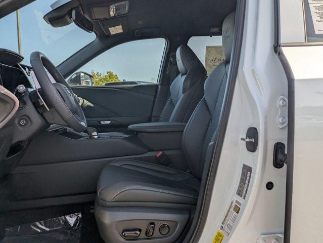 new 2025 Lexus TX 500h car, priced at $69,701