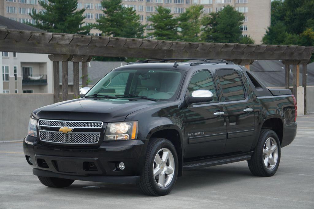 used 2012 Chevrolet Avalanche car, priced at $11,650