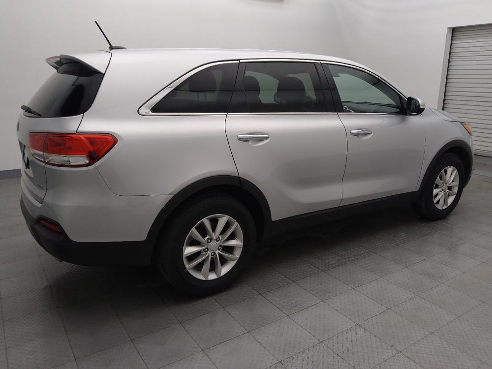used 2017 Kia Sorento car, priced at $15,195