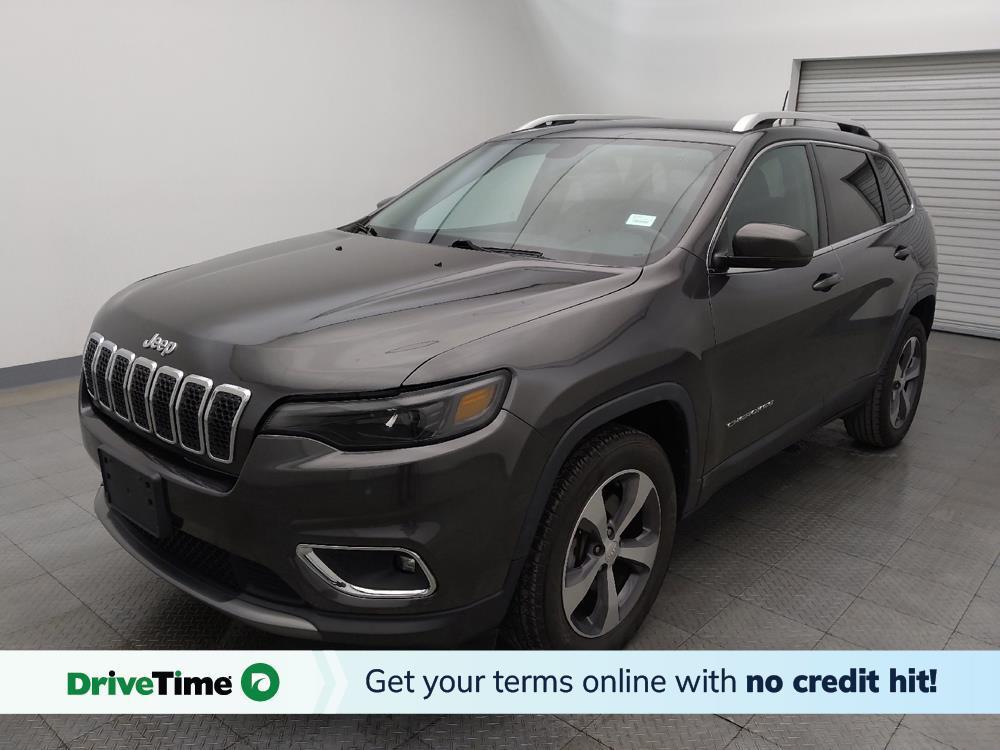 used 2019 Jeep Cherokee car, priced at $18,095