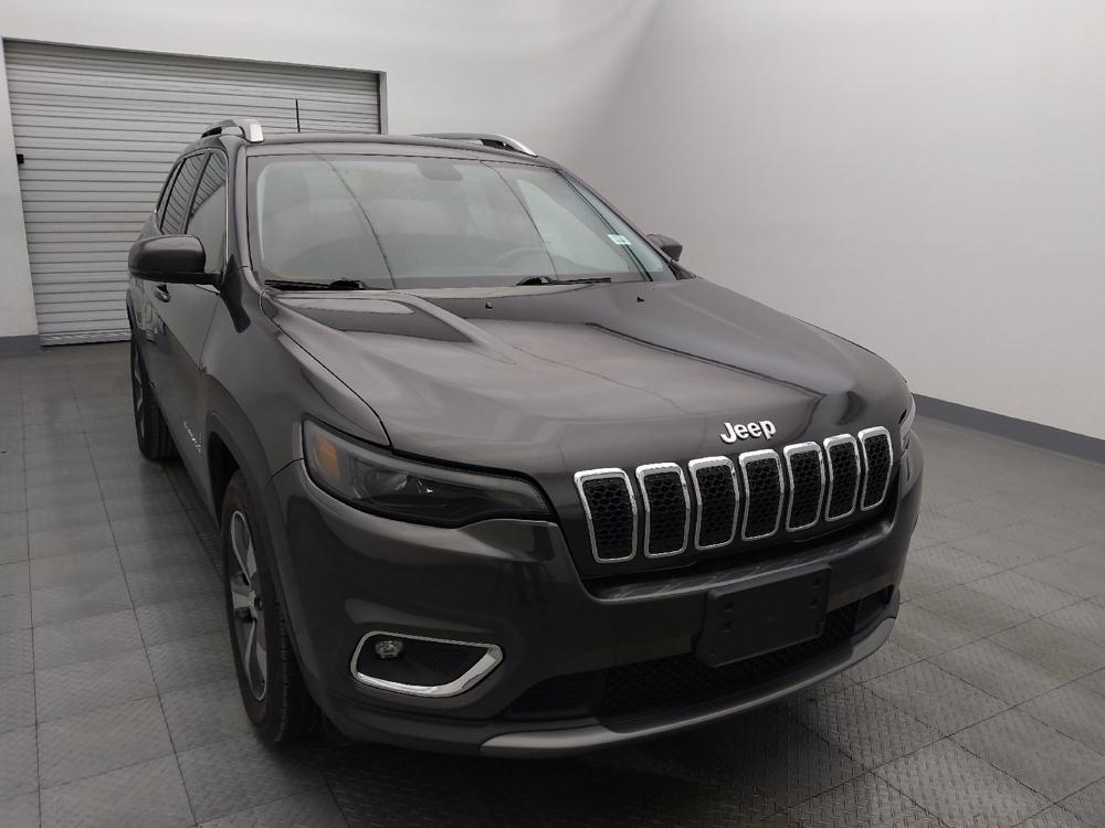used 2019 Jeep Cherokee car, priced at $18,095