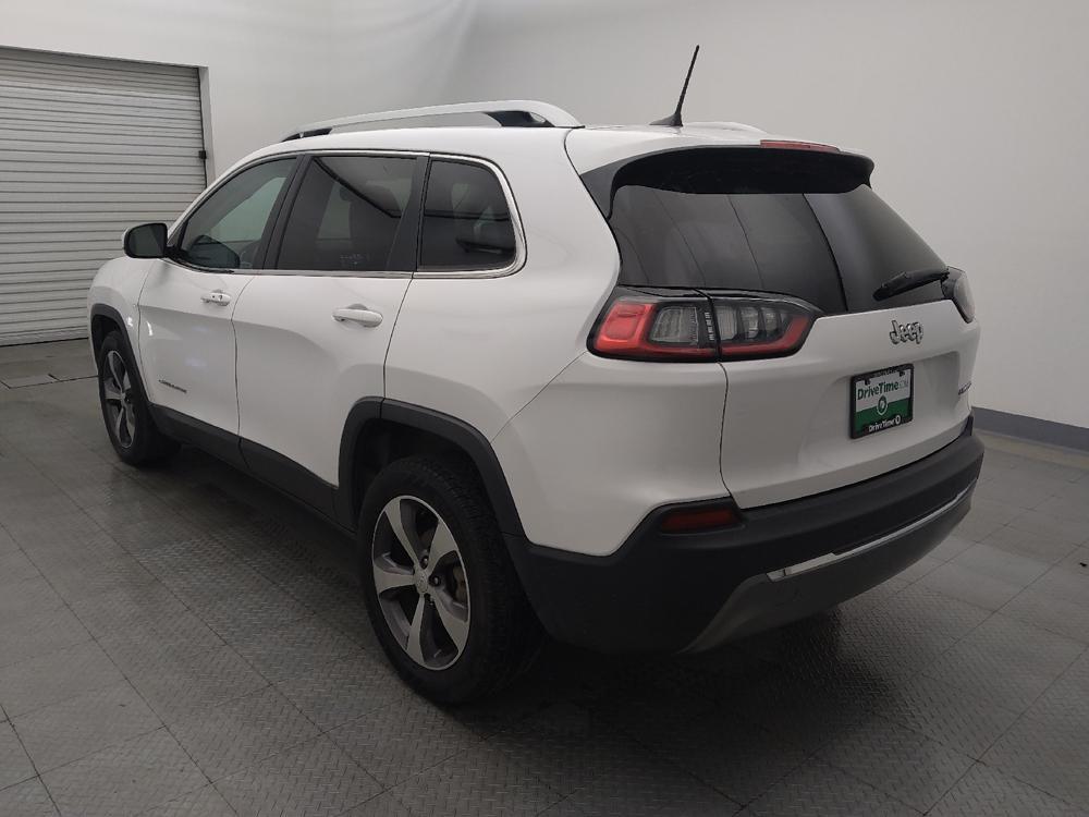 used 2020 Jeep Cherokee car, priced at $18,195