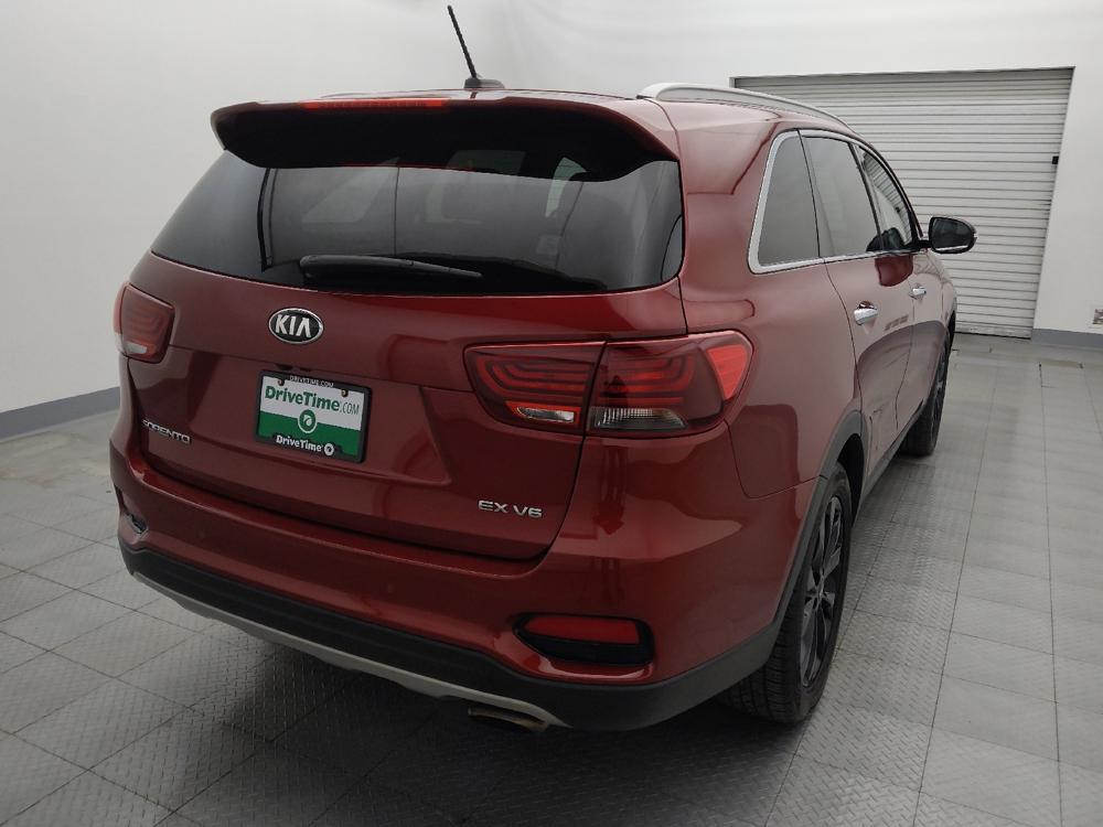 used 2020 Kia Sorento car, priced at $17,895
