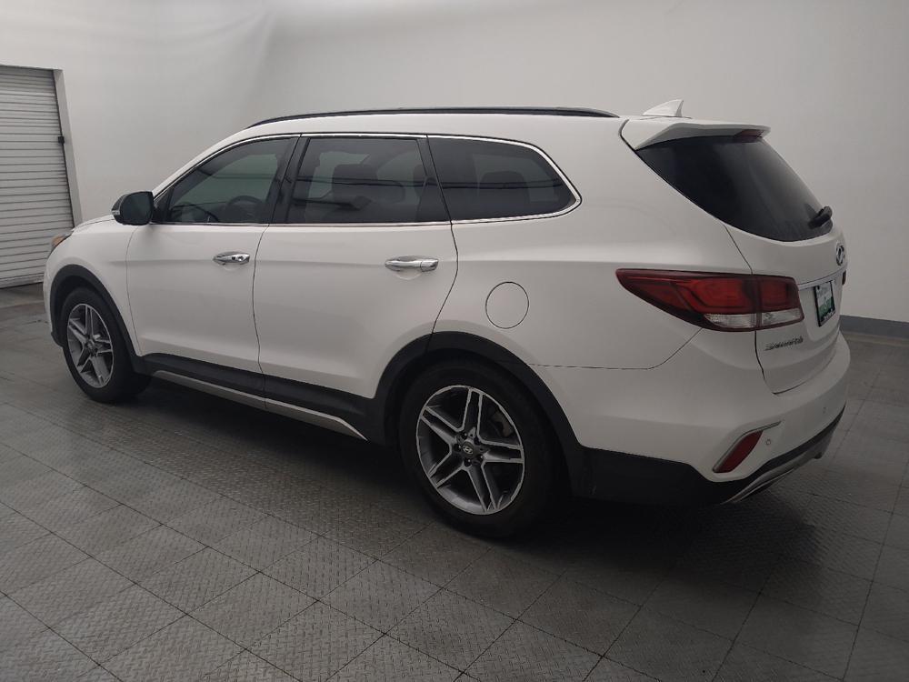 used 2018 Hyundai Santa Fe car, priced at $18,295