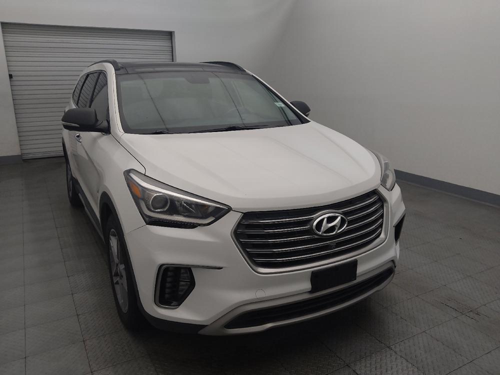 used 2018 Hyundai Santa Fe car, priced at $18,295