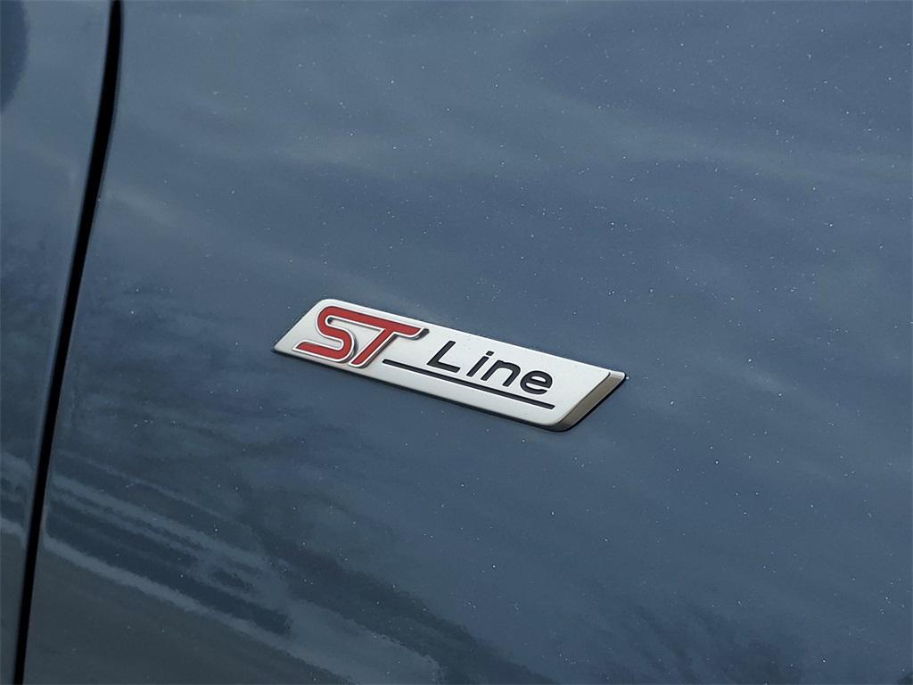 used 2023 Ford Escape car, priced at $23,300