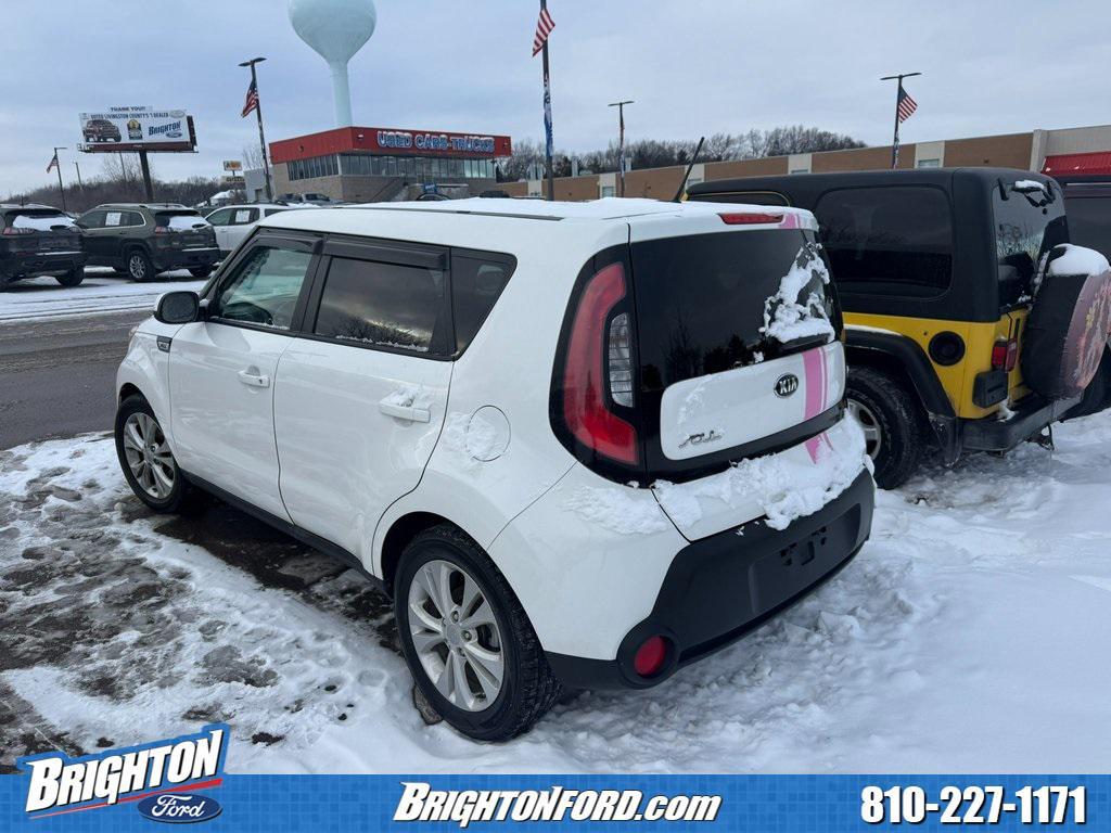 used 2015 Kia Soul car, priced at $4,900