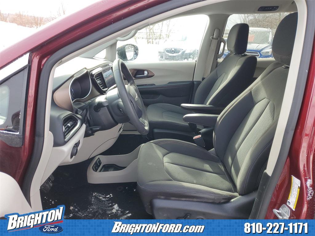 used 2017 Chrysler Pacifica car, priced at $4,200