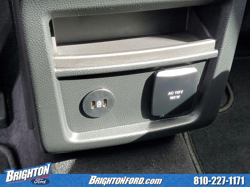 used 2023 Ford Edge car, priced at $25,600