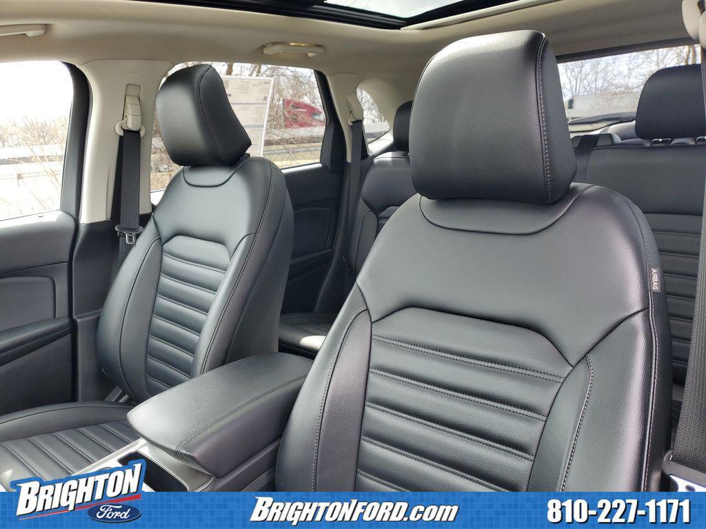 used 2023 Ford Edge car, priced at $25,600
