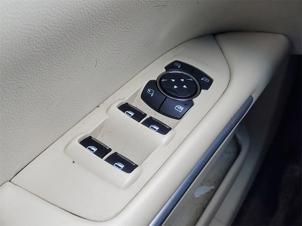 used 2015 Lincoln MKZ car, priced at $5,900