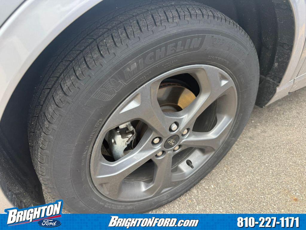 used 2024 Ford Escape car, priced at $25,780