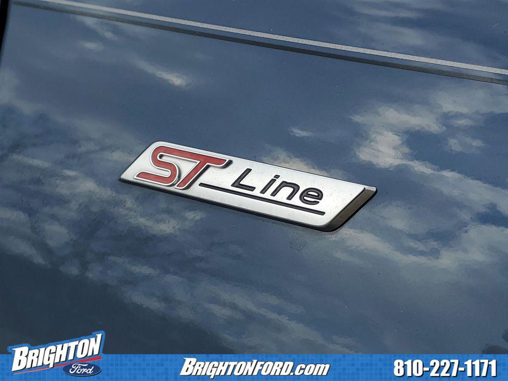 used 2023 Ford Escape car, priced at $23,500