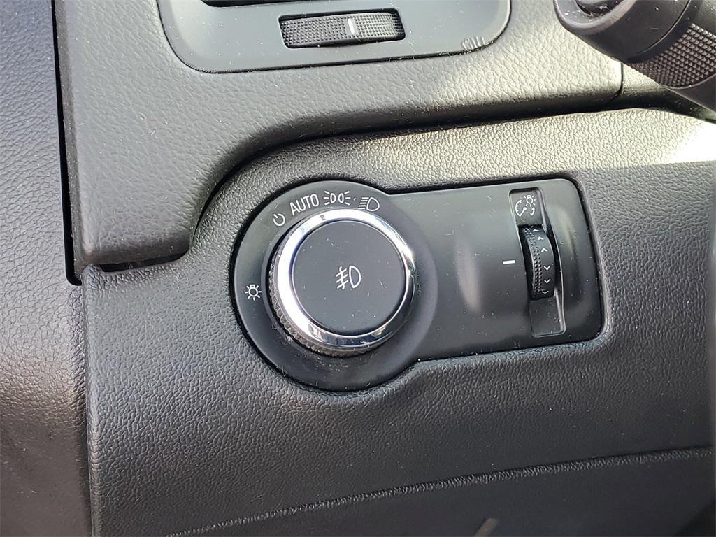 used 2011 Buick Regal car, priced at $3,600