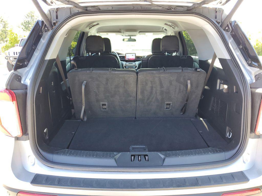 used 2023 Ford Explorer car, priced at $29,580