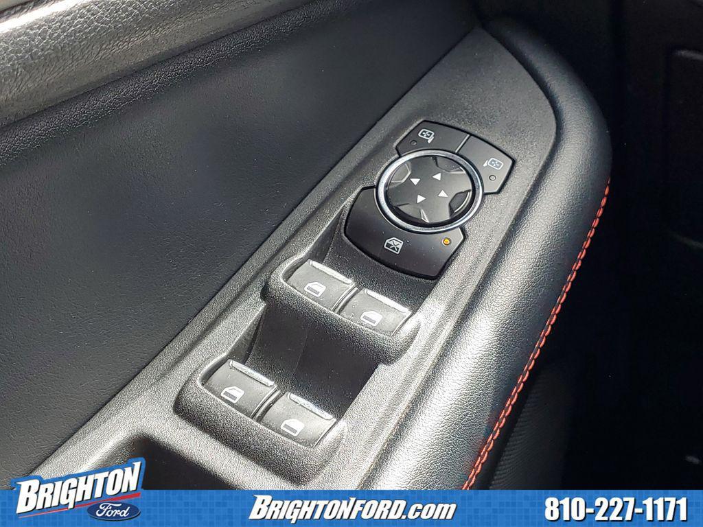 used 2023 Ford Edge car, priced at $29,980