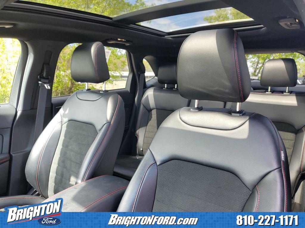 used 2023 Ford Edge car, priced at $29,980