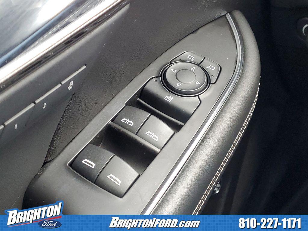 used 2023 Buick Envision car, priced at $27,280