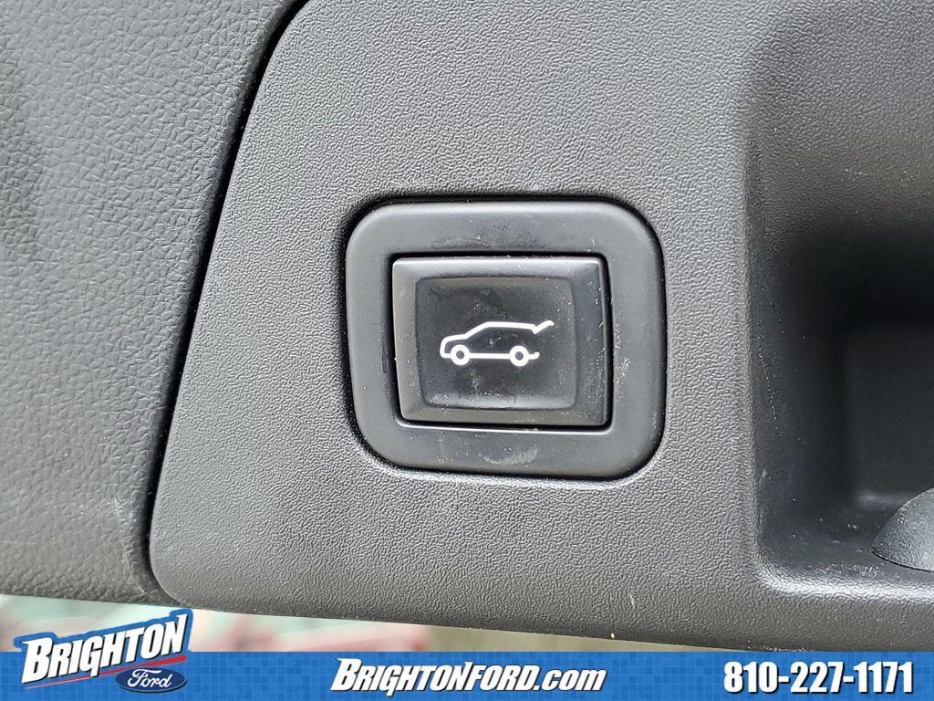 used 2023 Buick Envision car, priced at $27,280