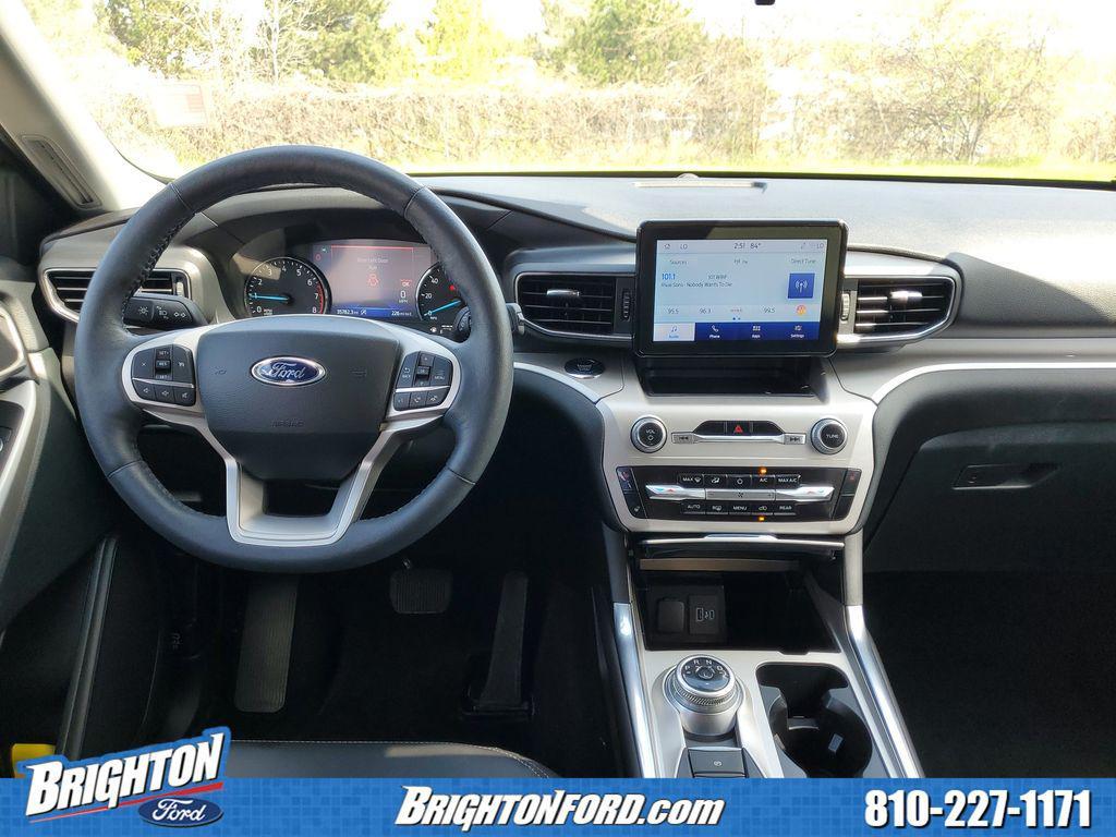 used 2024 Ford Explorer car, priced at $31,980