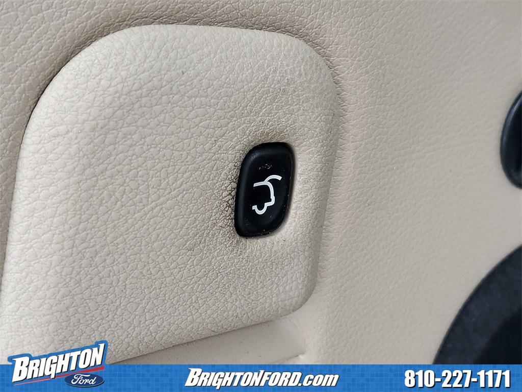 used 2019 Jeep Grand Cherokee car, priced at $18,500