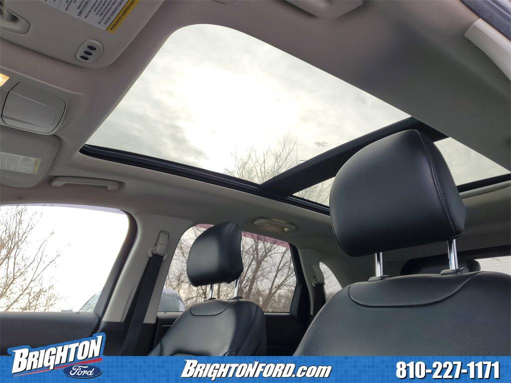 used 2019 Ford Edge car, priced at $13,900