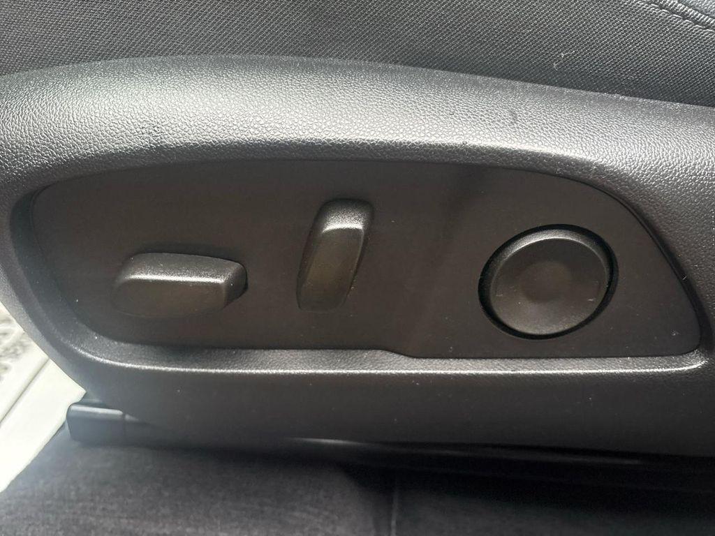 used 2025 Chevrolet Equinox car, priced at $28,975