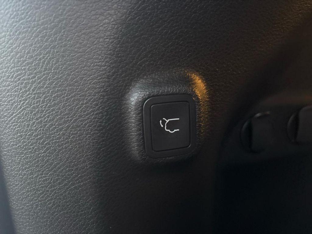 used 2021 Jeep Cherokee car, priced at $20,975