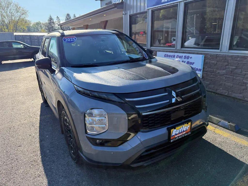 used 2025 Mitsubishi Outlander car, priced at $29,975