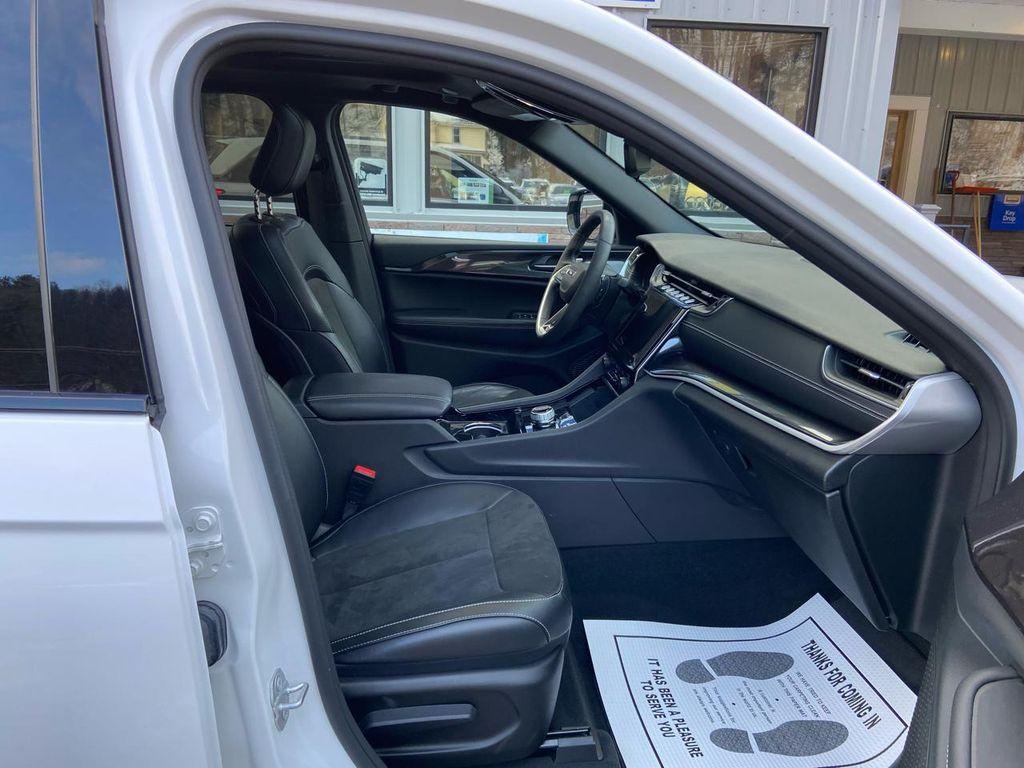 used 2023 Jeep Grand Cherokee car, priced at $34,975