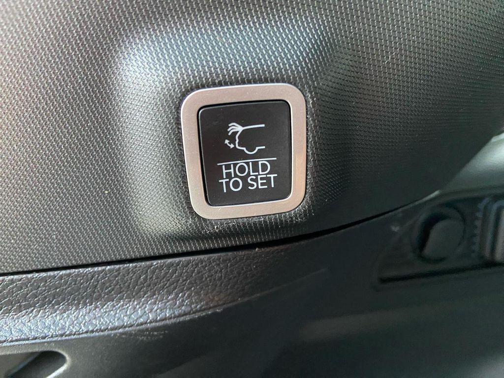 used 2023 Jeep Grand Cherokee car, priced at $34,975