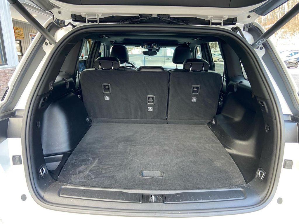 used 2023 Jeep Grand Cherokee car, priced at $34,975