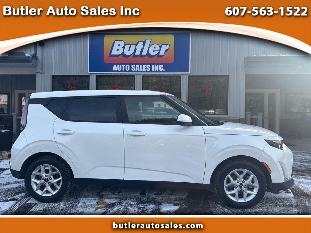 used 2023 Kia Soul car, priced at $16,475