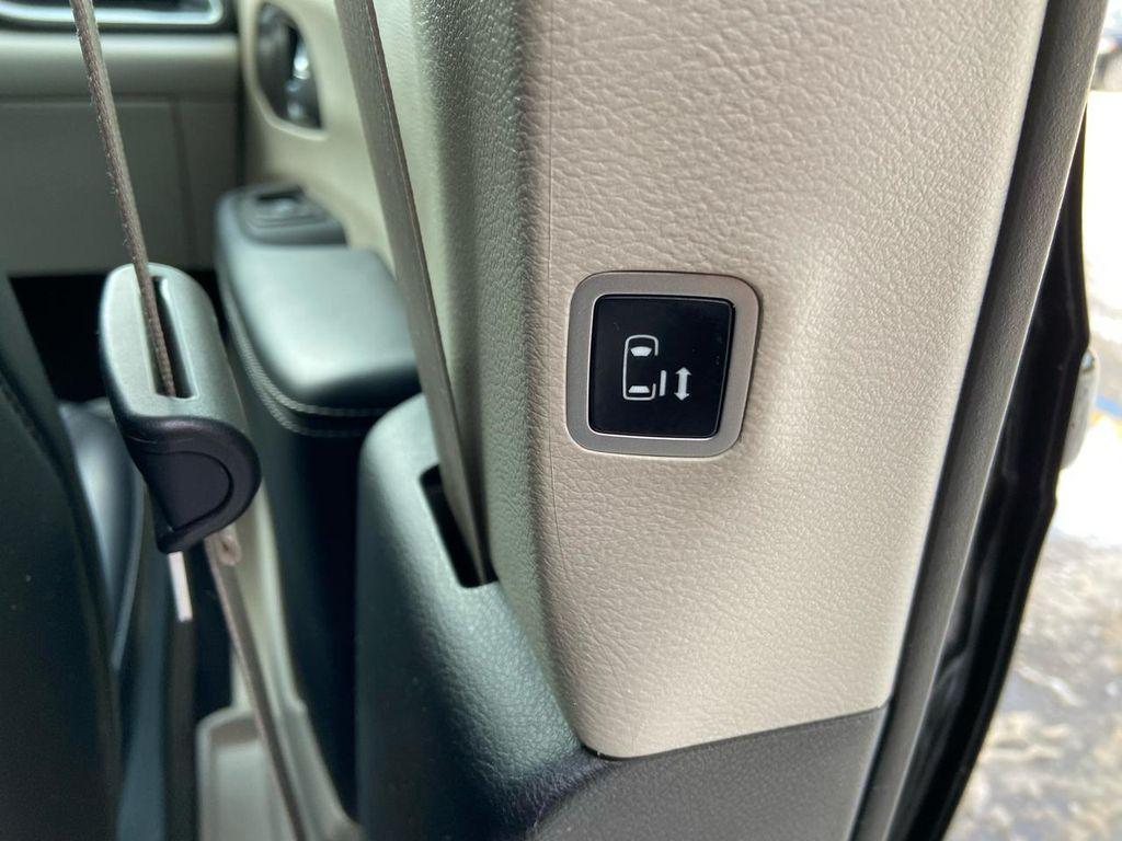 used 2023 Chrysler Pacifica car, priced at $25,975