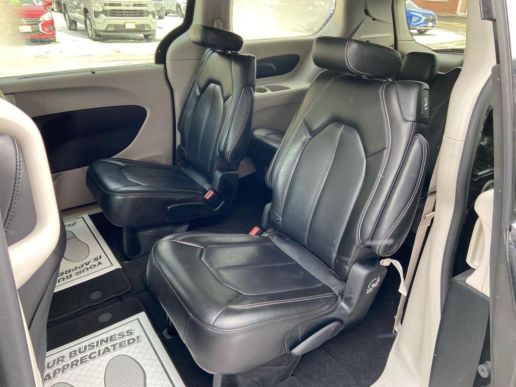 used 2023 Chrysler Pacifica car, priced at $25,975