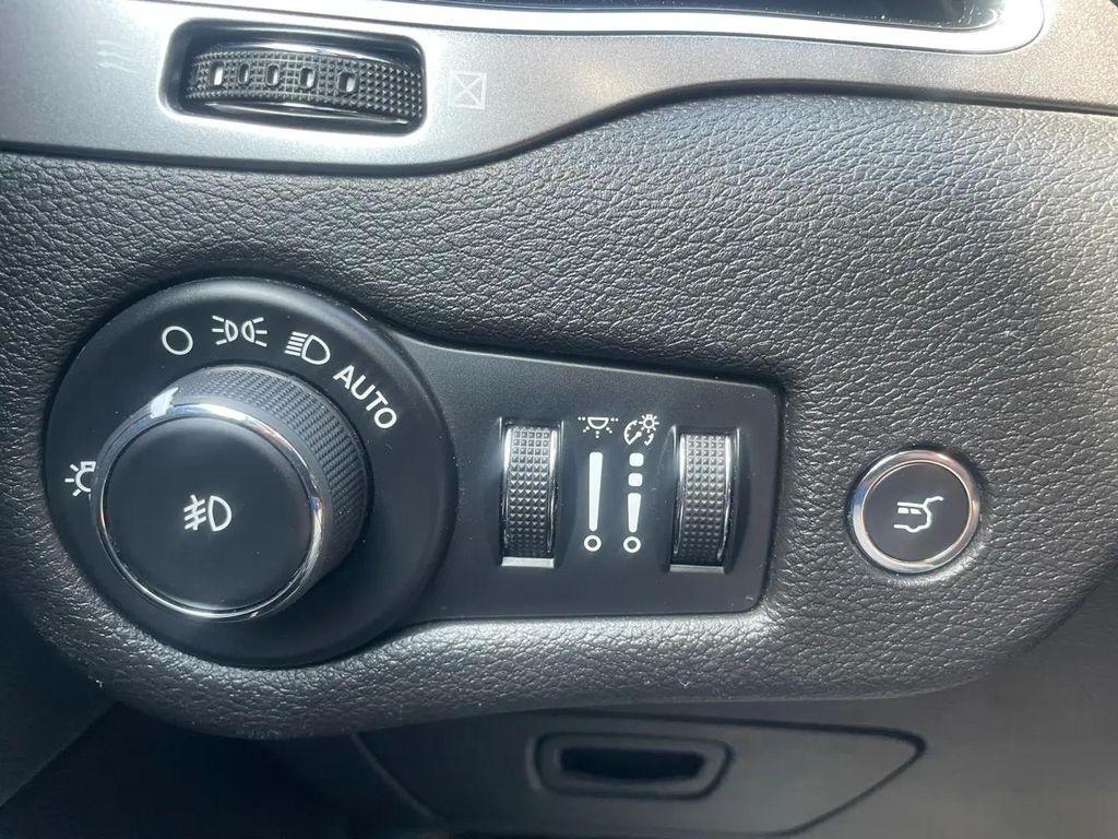 used 2019 Jeep Cherokee car, priced at $19,475