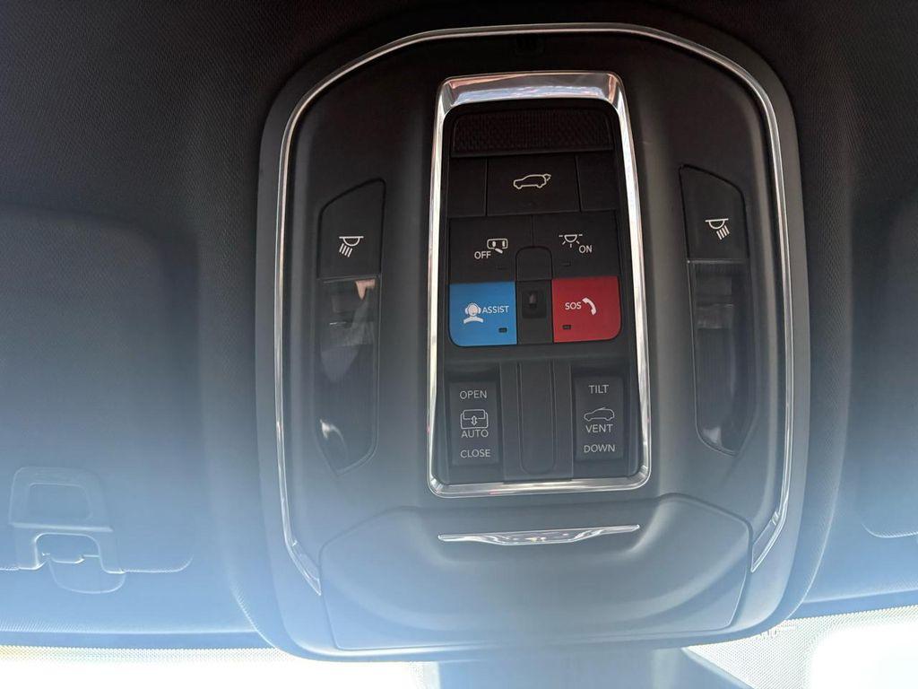 used 2023 Jeep Grand Cherokee car, priced at $34,975