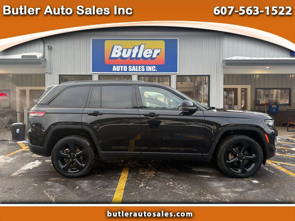 used 2023 Jeep Grand Cherokee car, priced at $34,975